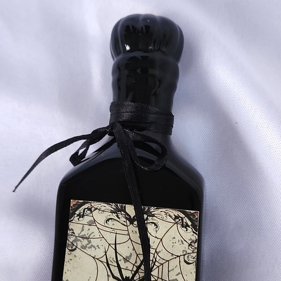 Halloween Decor - Picture 7 of 8